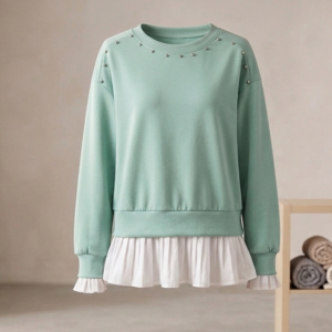 Sudadera tachuelas para mujer de Lola y Cata