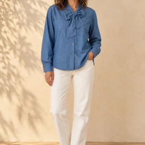 Camisa vaquera de algodón con lazada al cuello